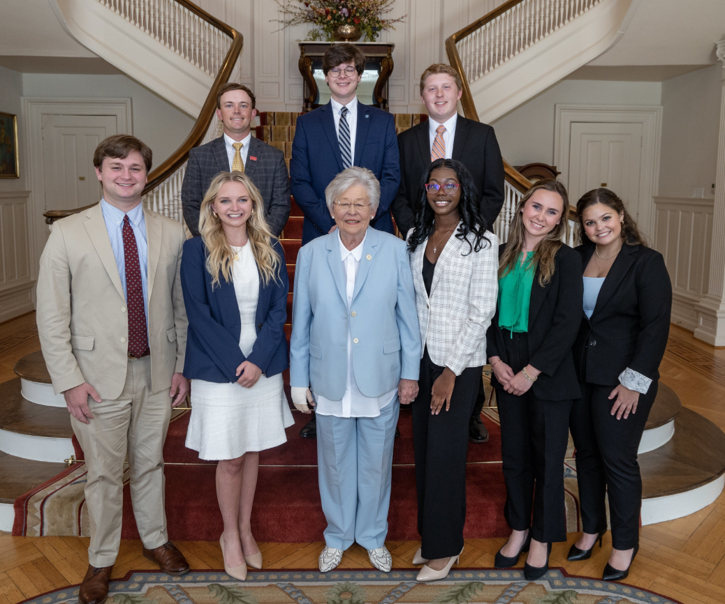 Governor Ivey Encourages College Students to Apply for Governor’s Office Internship Program